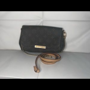 Louis Vuitton Favorite PM Monogram